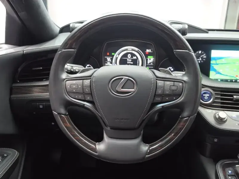 2019 Lexus LS с пробегом 111 138 км