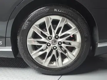 2019 Lexus LS с пробегом 111 138 км