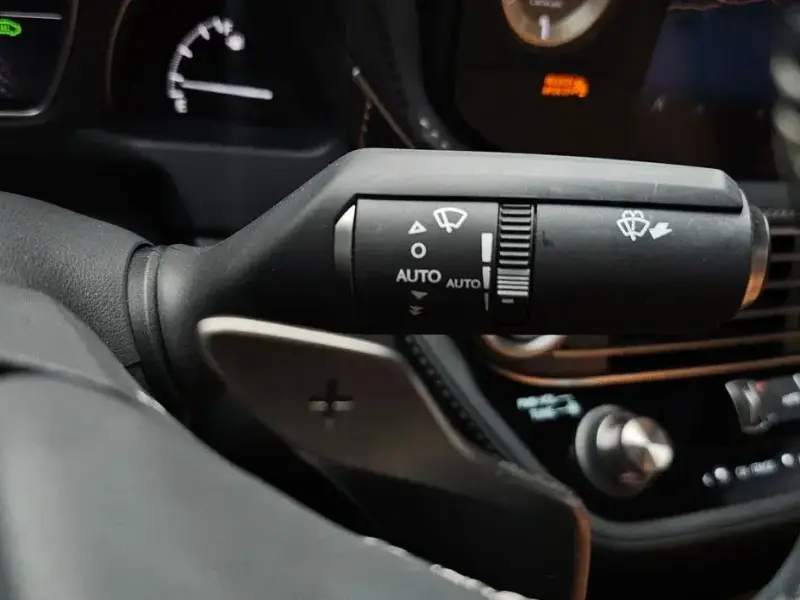 2022 Lexus LS с пробегом 48 100 км