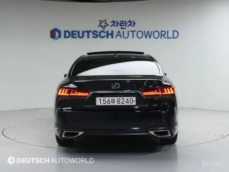 2022 Lexus LS с пробегом 52 816 км