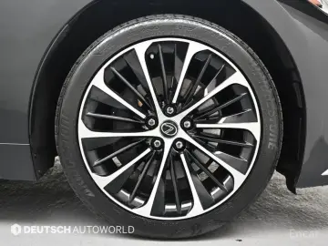 2022 Lexus LS с пробегом 52 816 км