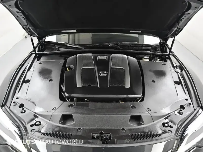 2022 Lexus LS с пробегом 52 816 км