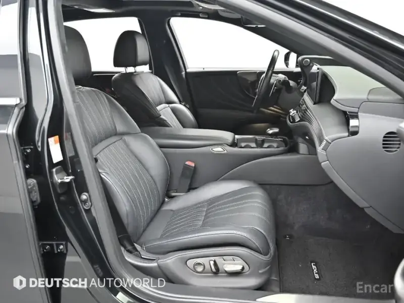 2022 Lexus LS с пробегом 52 816 км