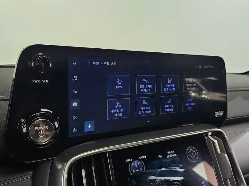 2025 Lexus LX с пробегом 28 561 км