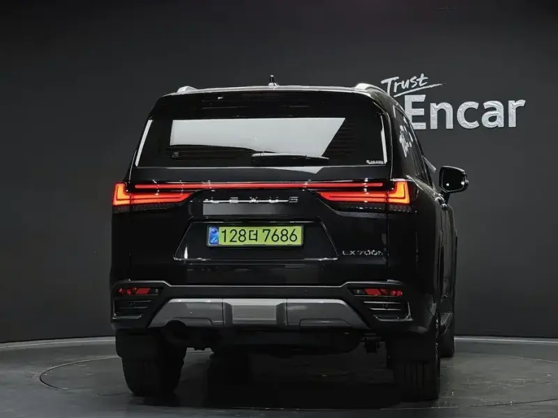 2026 Lexus LX с пробегом 5 км