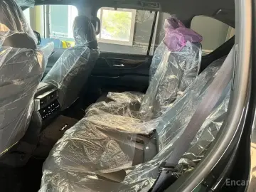 2025 Lexus LX с пробегом 60 км