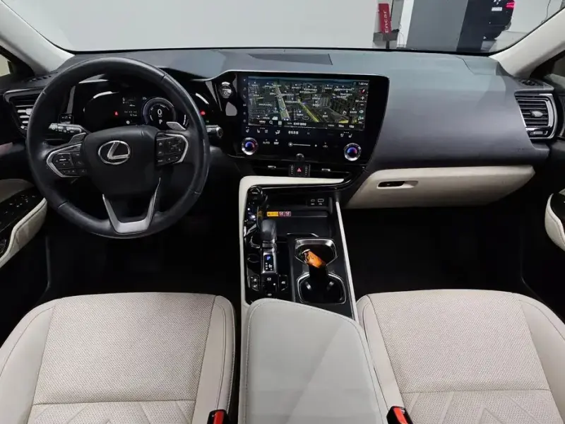 2024 Lexus NX с пробегом 117 846 км