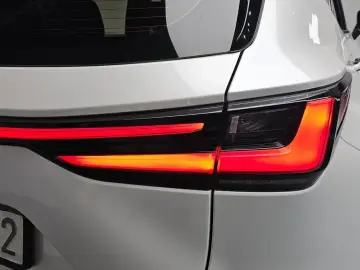 2024 Lexus NX с пробегом 117 846 км