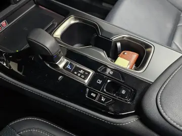 2025 Lexus NX с пробегом 37 178 км