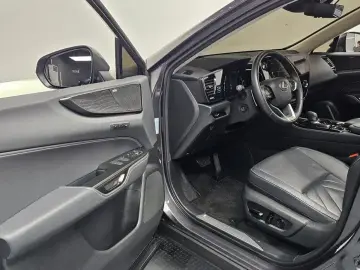 2025 Lexus NX с пробегом 37 178 км