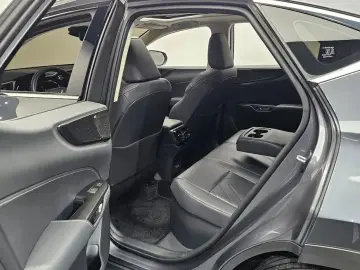 2025 Lexus NX с пробегом 37 178 км