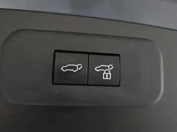 2025 Lexus NX с пробегом 37 178 км