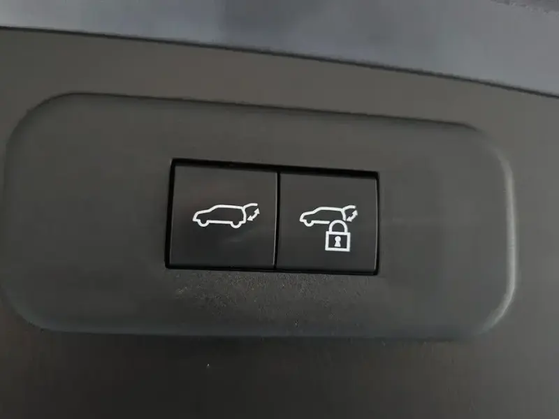 2025 Lexus NX с пробегом 37 178 км