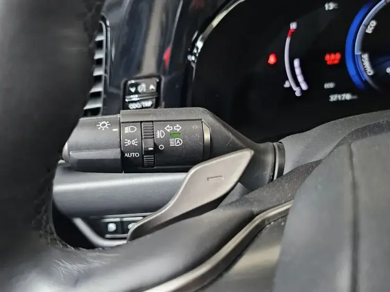 2025 Lexus NX с пробегом 37 178 км
