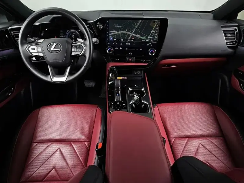 2024 Lexus NX с пробегом 17 237 км