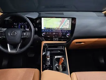 2024 Lexus NX с пробегом 11 241 км
