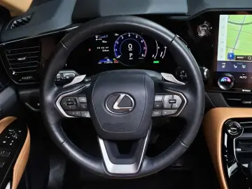 2024 Lexus NX с пробегом 11 241 км