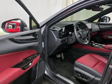 2024 Lexus NX с пробегом 21 596 км