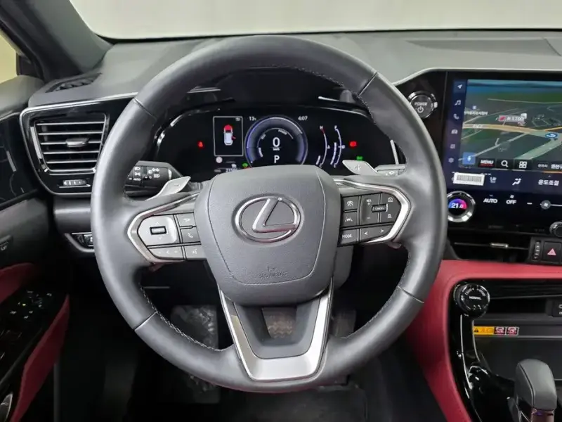 2024 Lexus NX с пробегом 21 596 км