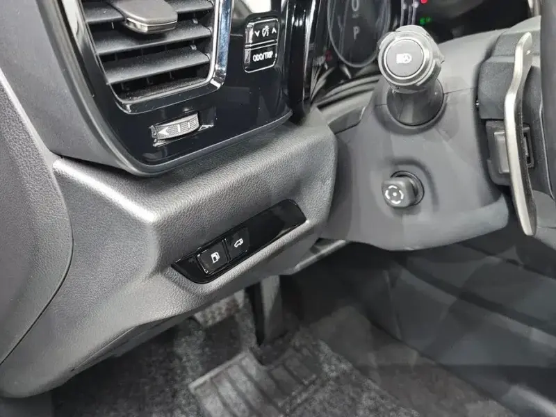 2025 Lexus NX с пробегом 18 939 км
