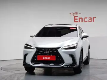 2024 Lexus NX с пробегом 16 964 км