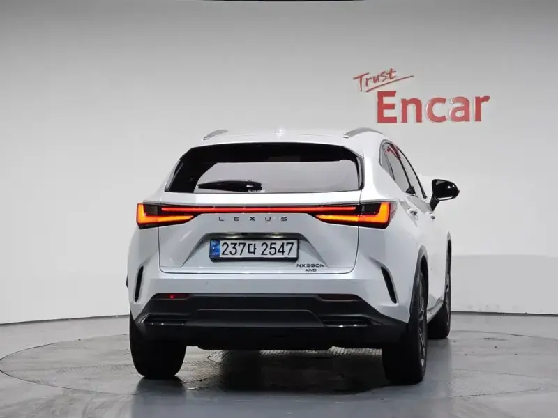 2024 Lexus NX с пробегом 16 964 км