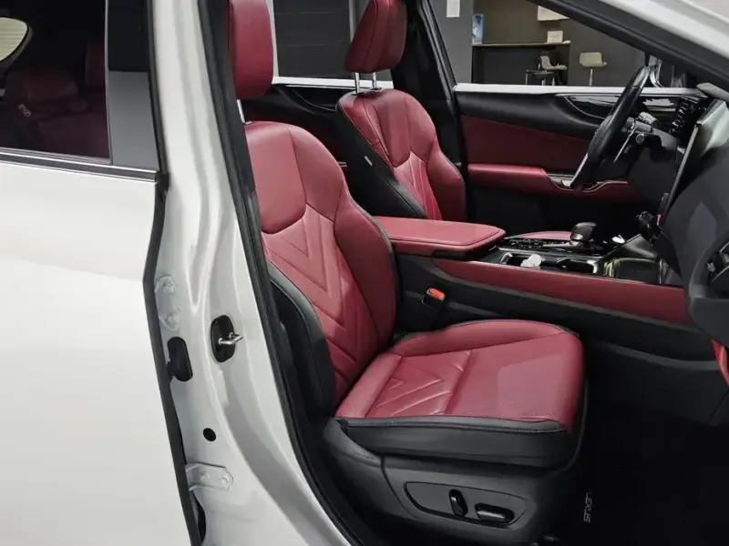 2024 Lexus NX с пробегом 16 964 км