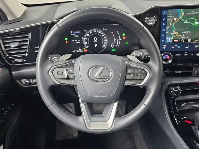 2024 Lexus NX с пробегом 31 707 км