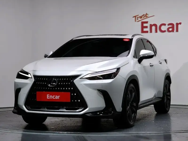 2024 Lexus NX с пробегом 38 868 км