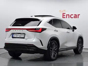 2023 Lexus NX с пробегом 109 855 км