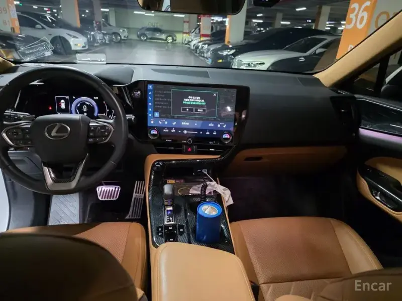 2024 Lexus NX с пробегом 12 000 км