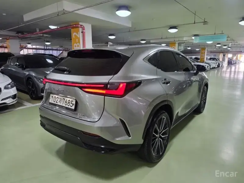 2022 Lexus NX с пробегом 34 148 км