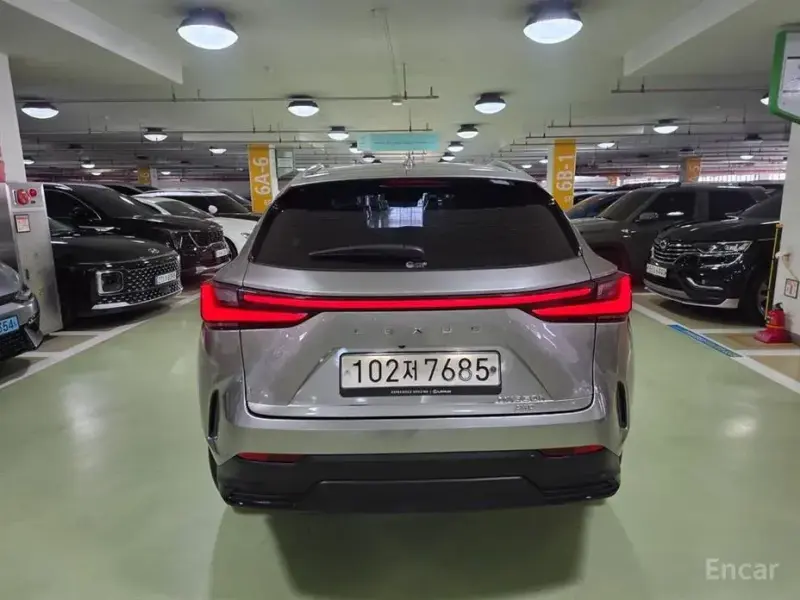 2022 Lexus NX с пробегом 34 148 км