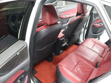 2025 Lexus NX с пробегом 6 389 км