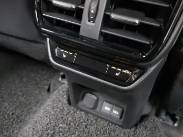 2025 Lexus NX с пробегом 11 763 км