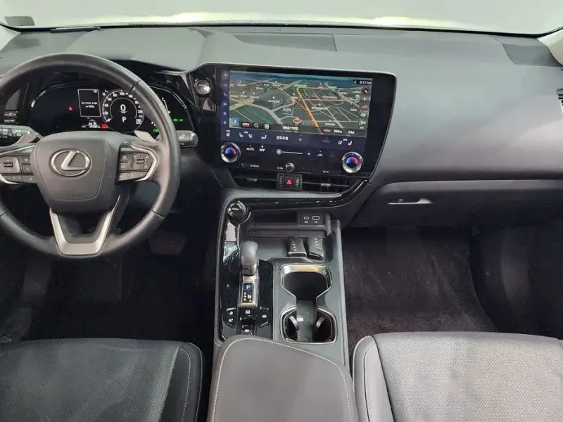 2024 Lexus NX с пробегом 29 381 км