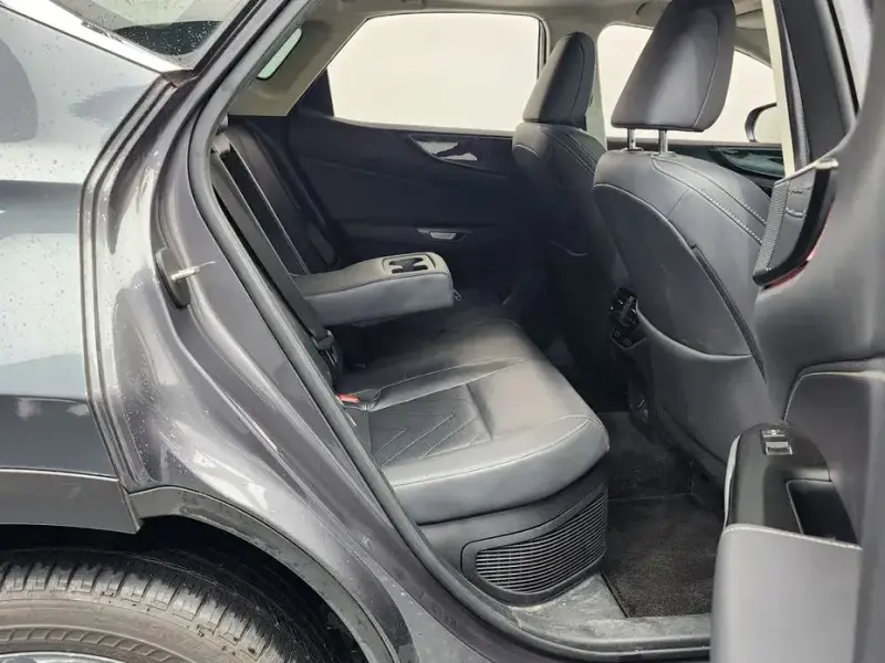 2024 Lexus NX с пробегом 29 381 км
