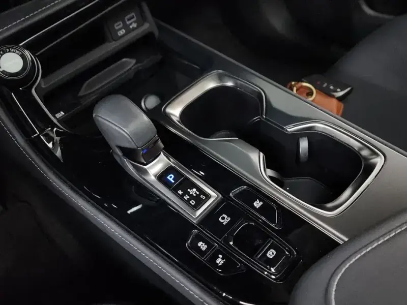 2023 Lexus NX с пробегом 46 631 км