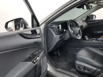 2023 Lexus NX с пробегом 46 631 км