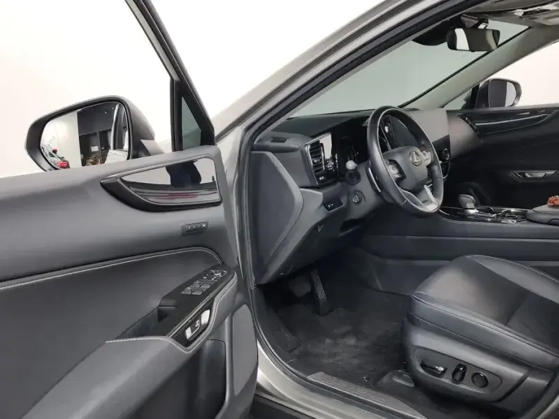 2023 Lexus NX с пробегом 46 631 км