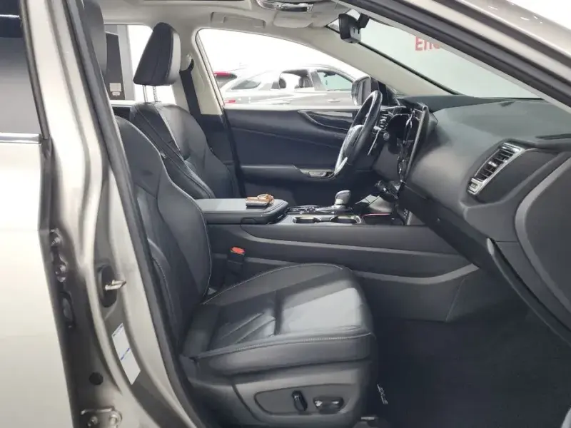 2023 Lexus NX с пробегом 46 631 км