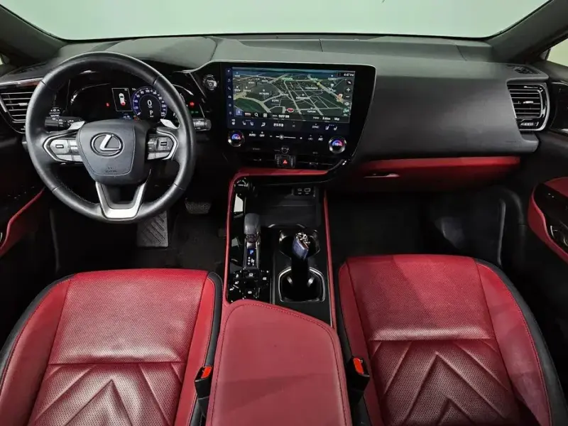2024 Lexus NX с пробегом 48 449 км