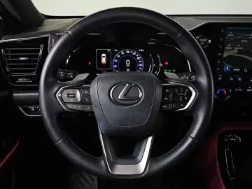 2024 Lexus NX с пробегом 48 449 км