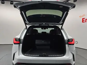 2024 Lexus NX с пробегом 48 449 км