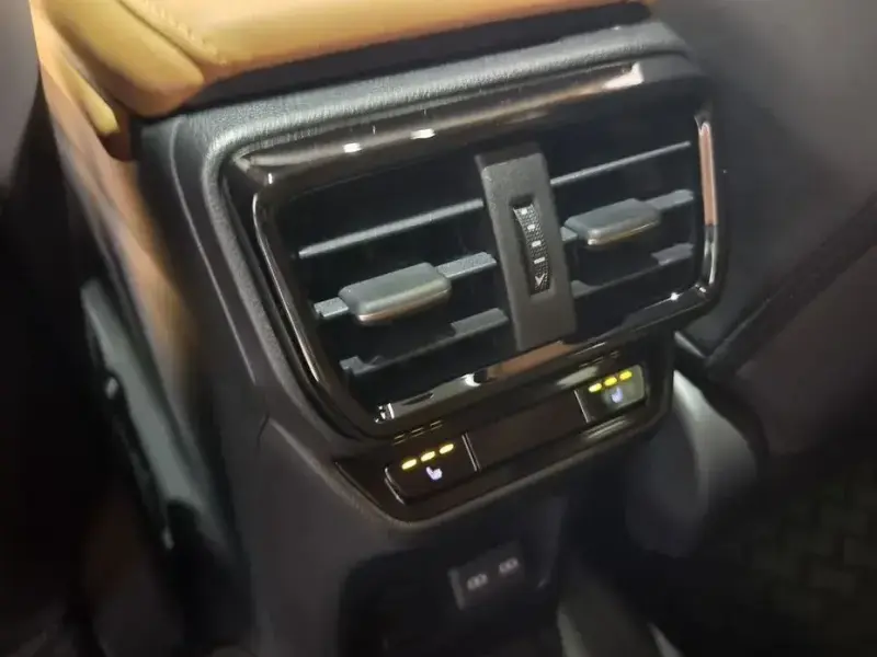 2023 Lexus NX с пробегом 28 136 км