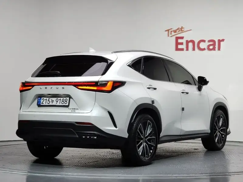 2024 Lexus NX с пробегом 7 163 км