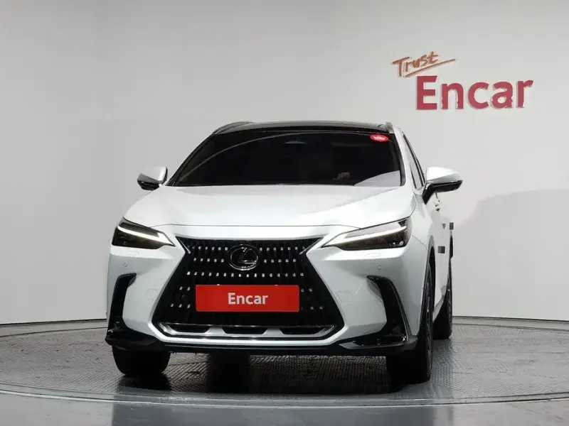 2024 Lexus NX с пробегом 7 163 км