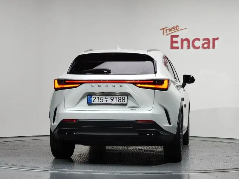 2024 Lexus NX с пробегом 7 163 км