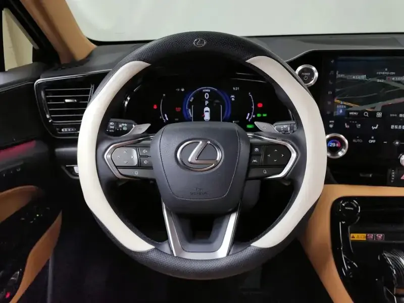 2024 Lexus NX с пробегом 7 163 км