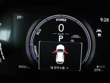 2025 Lexus NX с пробегом 8 428 км